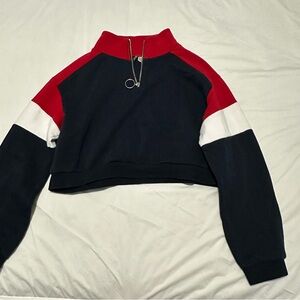 Women’s H&M Cropped Sweater